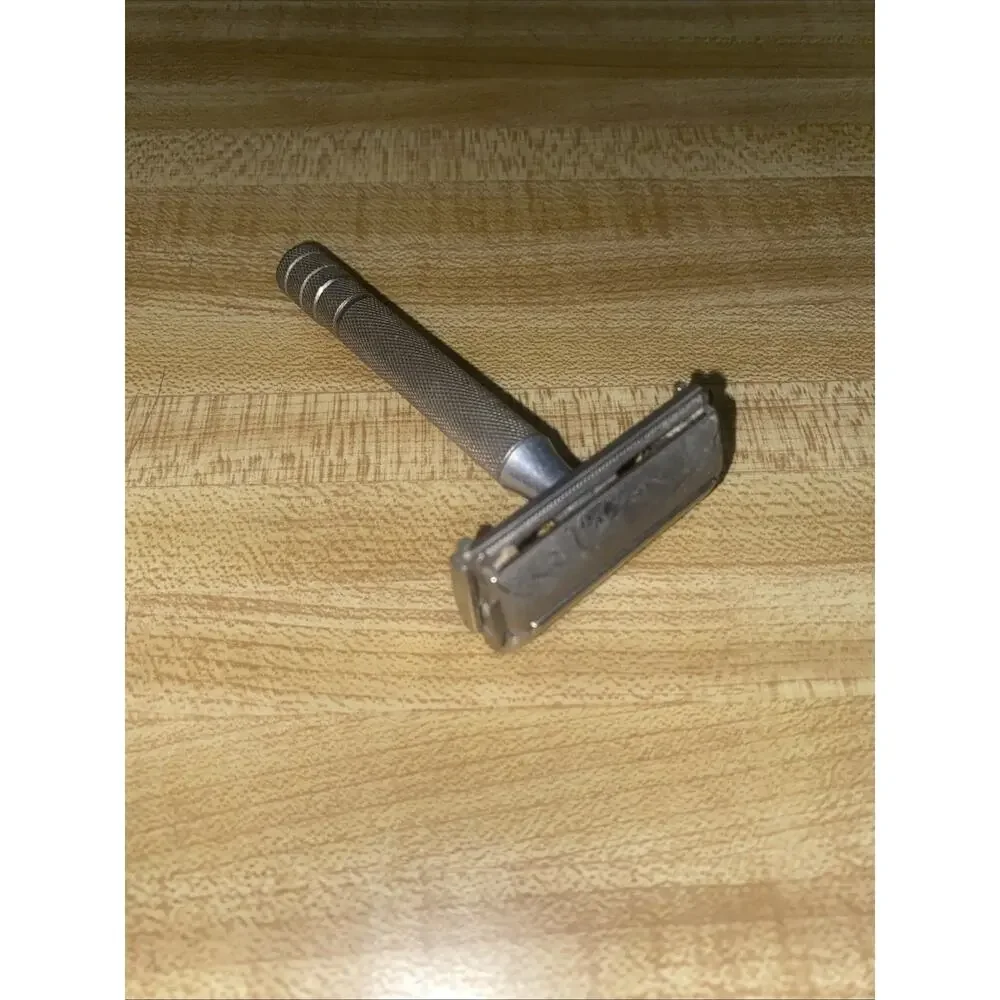 Vintage Gillette Safety Razor Travel Size 3.5” Long Stainless Steel